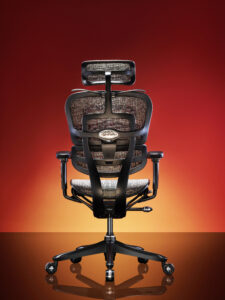 ergonomski karbonski pisarniski stol ergohuman
